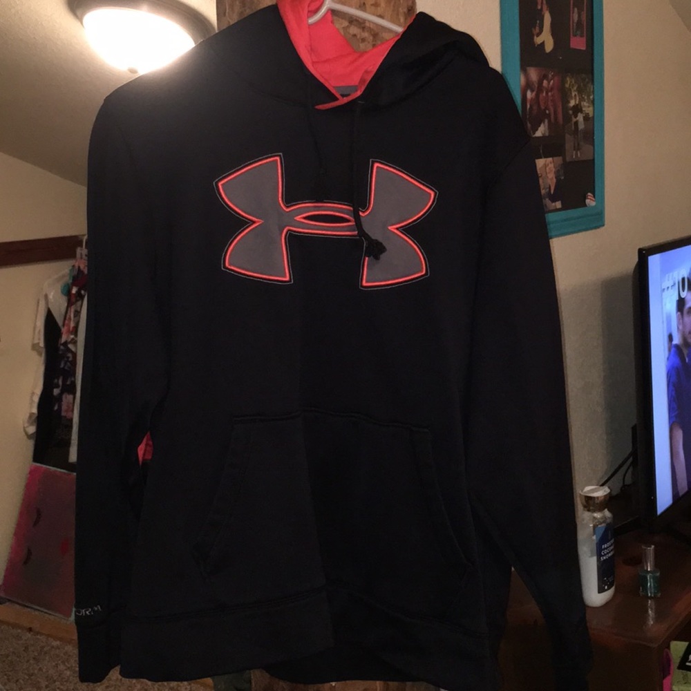 under armor hoodie size medium